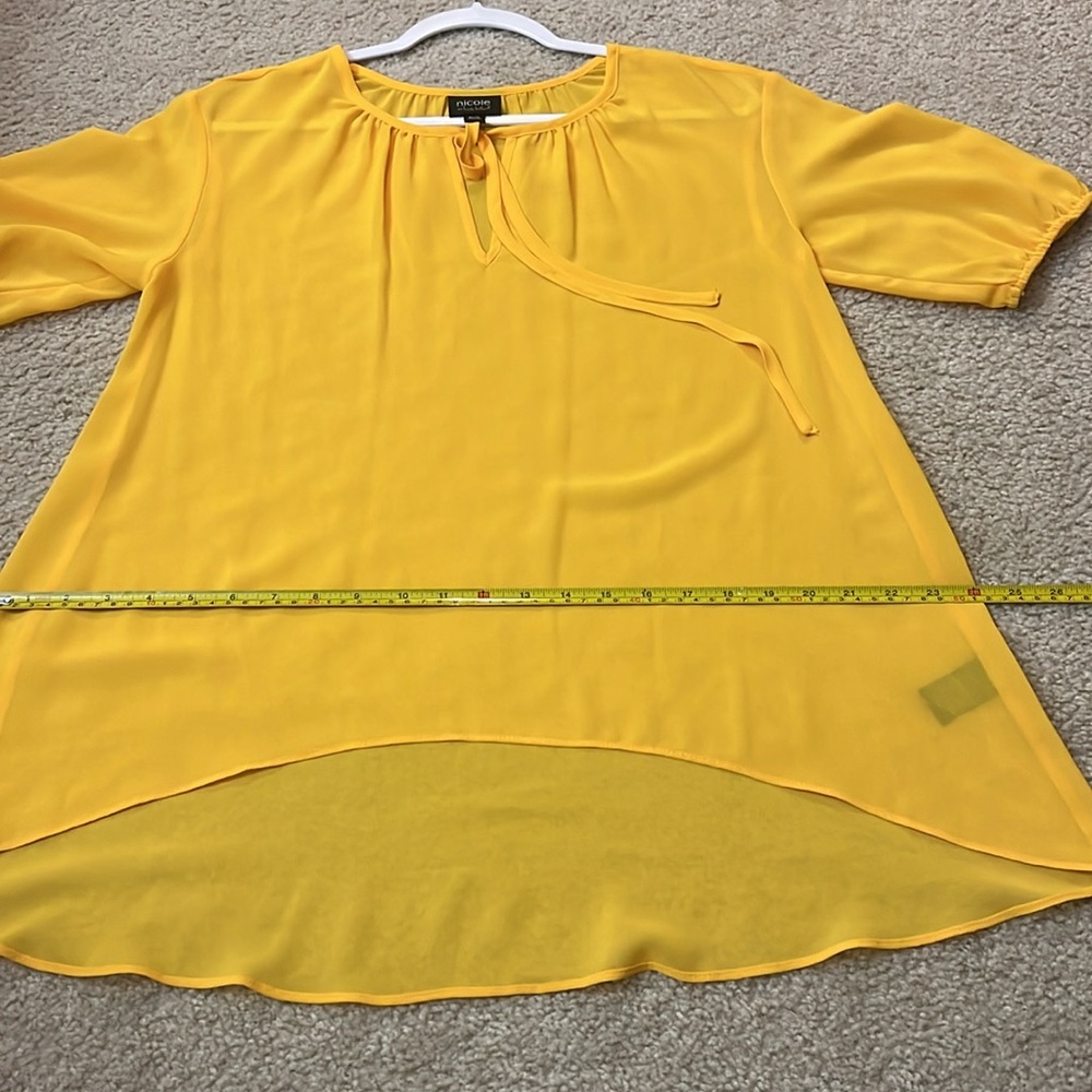 🌼Nicole by Nicole Miller🌼 vibrant yellow sheer top,size M - Picture 7 of 11